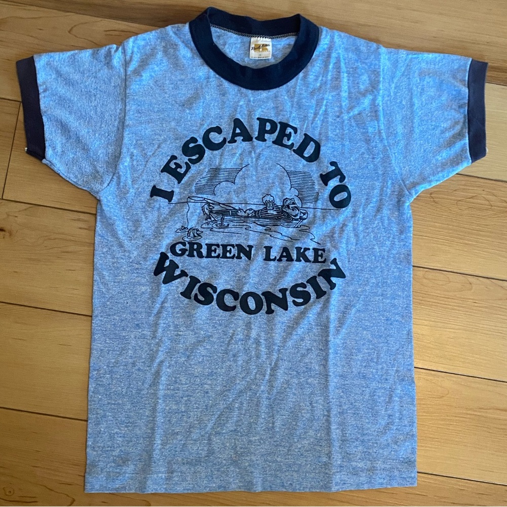 Vintage 1970s 1980s Russell graphic Green Lake, Wisconsin Funny Tee Size Small
